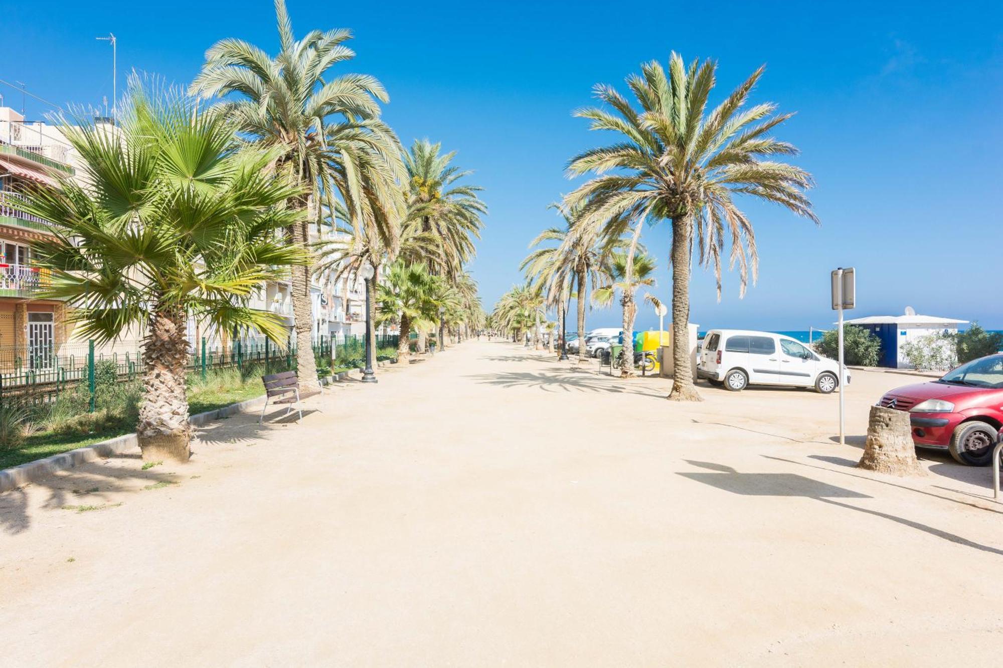 Homeholidaysrentals Moana Calella Exterior photo